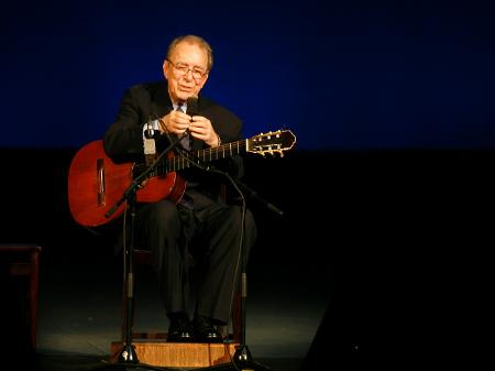O cantor e compositor João Gilberto - Rafael Andrade/Folha Imagem