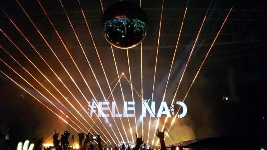 Roger Waters exibe protesto contra Jair Bolsonaro em show em São Paulo - Reprodução/Twitter