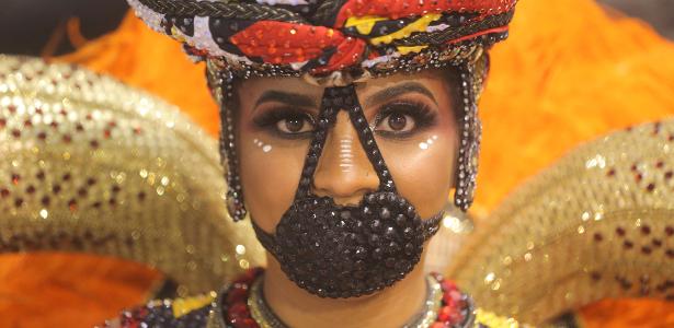 Carnaval de SP | Barroca Zona Sul brilha homenageando rainha quilombola
