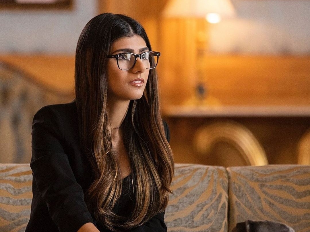 Mia Khalifa celebra 1 milhão de assinaturas contra exposição de seus vídeos  - 29/06/2020 - UOL Entretenimento