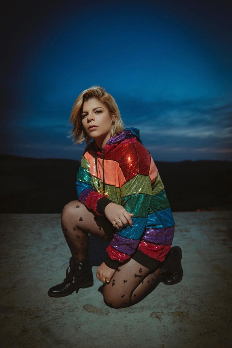 A cantora Paula Mattos é natural de Campo Grande, no Mato Grosso do Sul - Elektra - Elektra