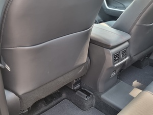 Toyota RAV4 Plug-in Hybrid Rear seat - Rafaela Borges/UOL - Rafaela Borges/UOL