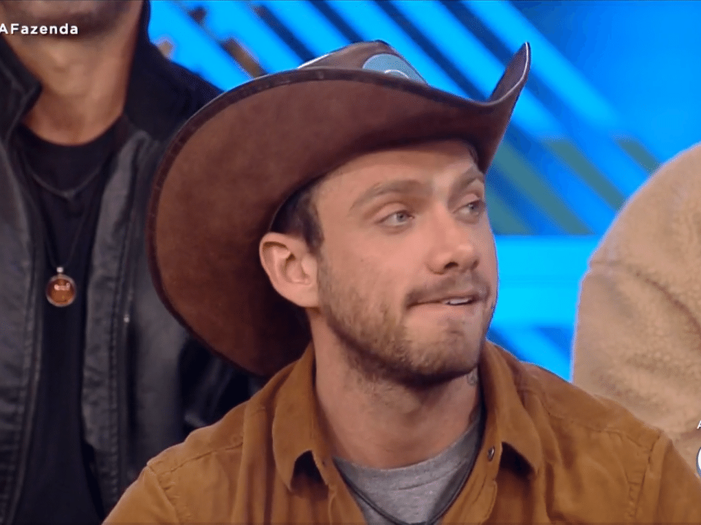 'A Fazenda' precisa levar a discussão da homofobia de Vini e Shayan a sério