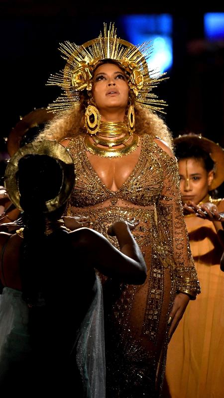 Beyoncé faz show grávida no Grammy 2017 - Getty Images