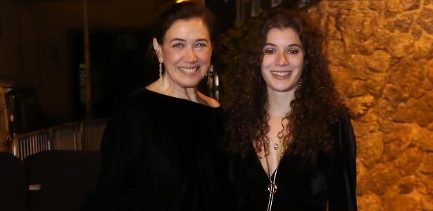 Lília Cabral acompanhada da filha, Giulia, para o aniversário de Marina Ruy Barbosa - Roberto Filho/Brazil News