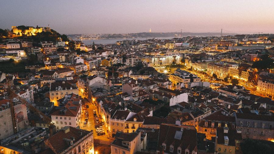Vista aérea de Lisboa, em Portugal - Andreas Brücker/Unsplash