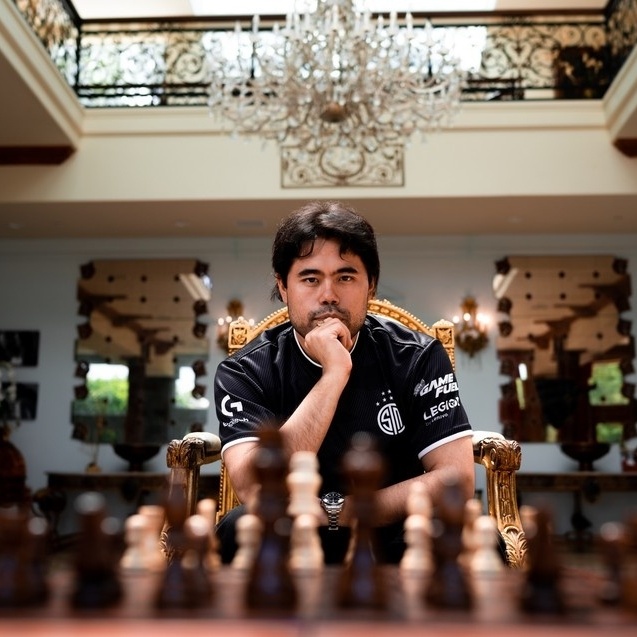 Tabuleiro inteligente ensina técnicas de xadrez até para quem não