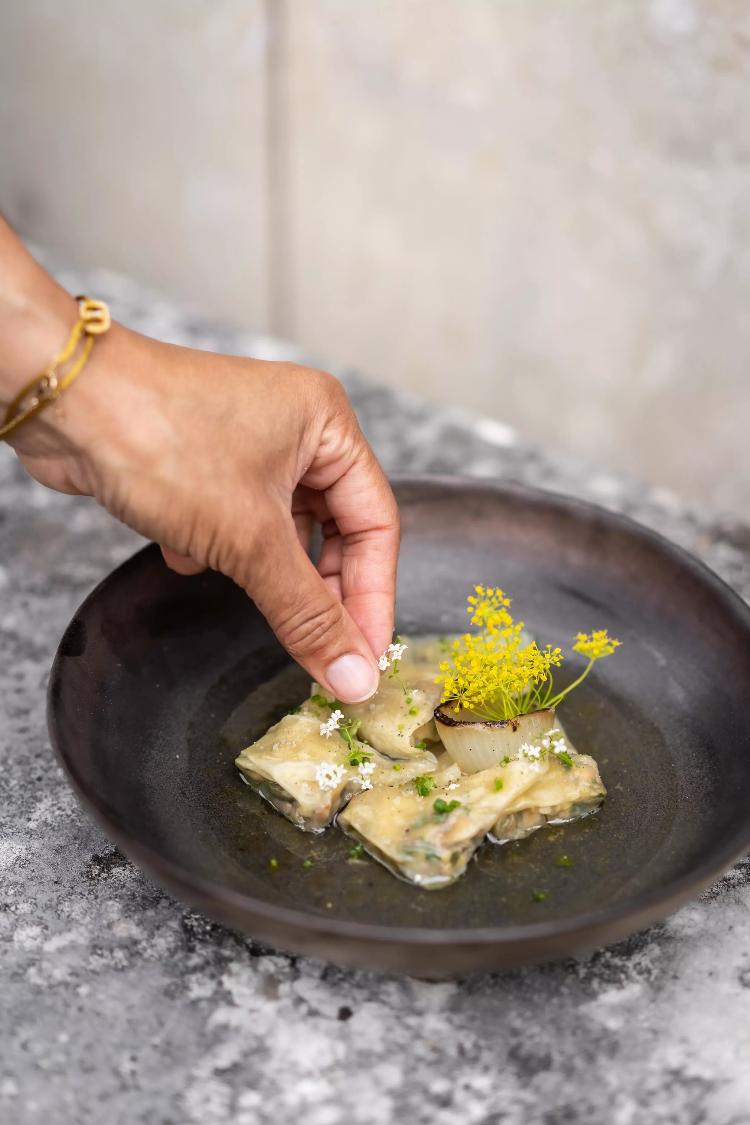 Raviolis de frango de Alessandra Montagne, na época do Tempero