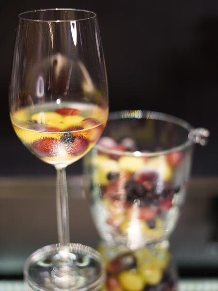 Frutas congeladas no vinho: aprenda a combinar - Divulgação Wine Trader