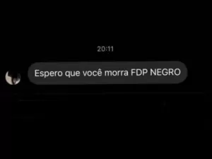 Aluno do colégio Porto Seguro escreve ofensas racistas na internet - Reprodução - Reprodução