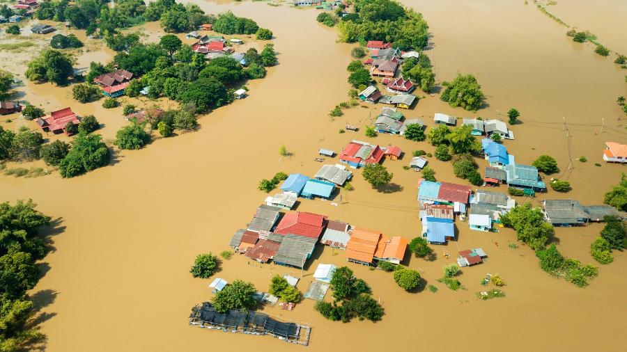 Vista área de uma inundação na Tailândia em janeiro deste ano