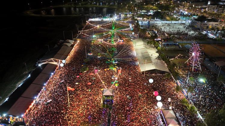 Terça do Arrocha teve público com 5 mil pessoas a mais que o permitido para espaço