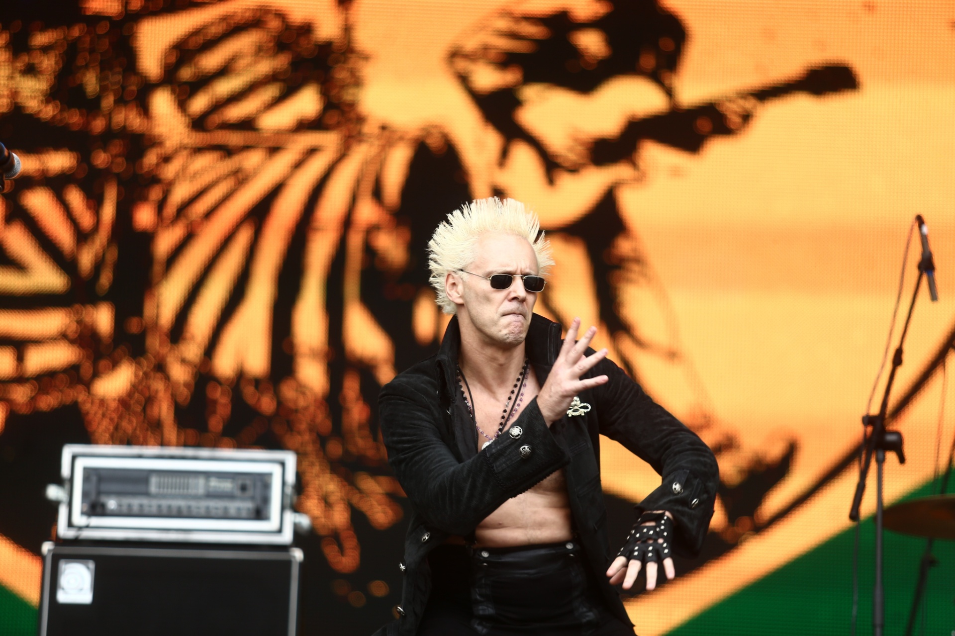 26.set.2015 - Supla junto com seu irmão João formam o Brothers of Brazil, que abre o palco Sunset durante o sexto dia do festival Rock in Rio 2015. - Wilton Junior/Estadão Conteúdo