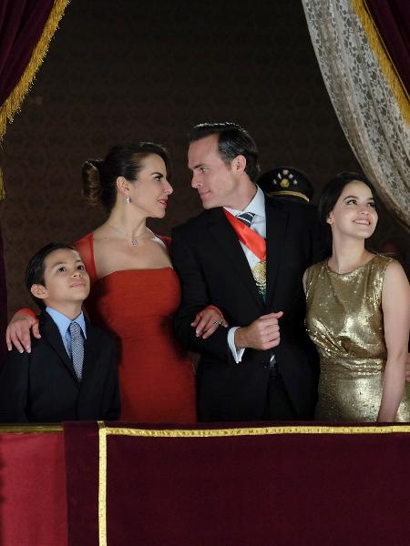 Kate del Castillo e Erik Hayser são o casal presidencial de "Ingobernable", série da Netflix - Ken Jacques/Netflix/Divulgação - Ken Jacques/Netflix/Divulgação