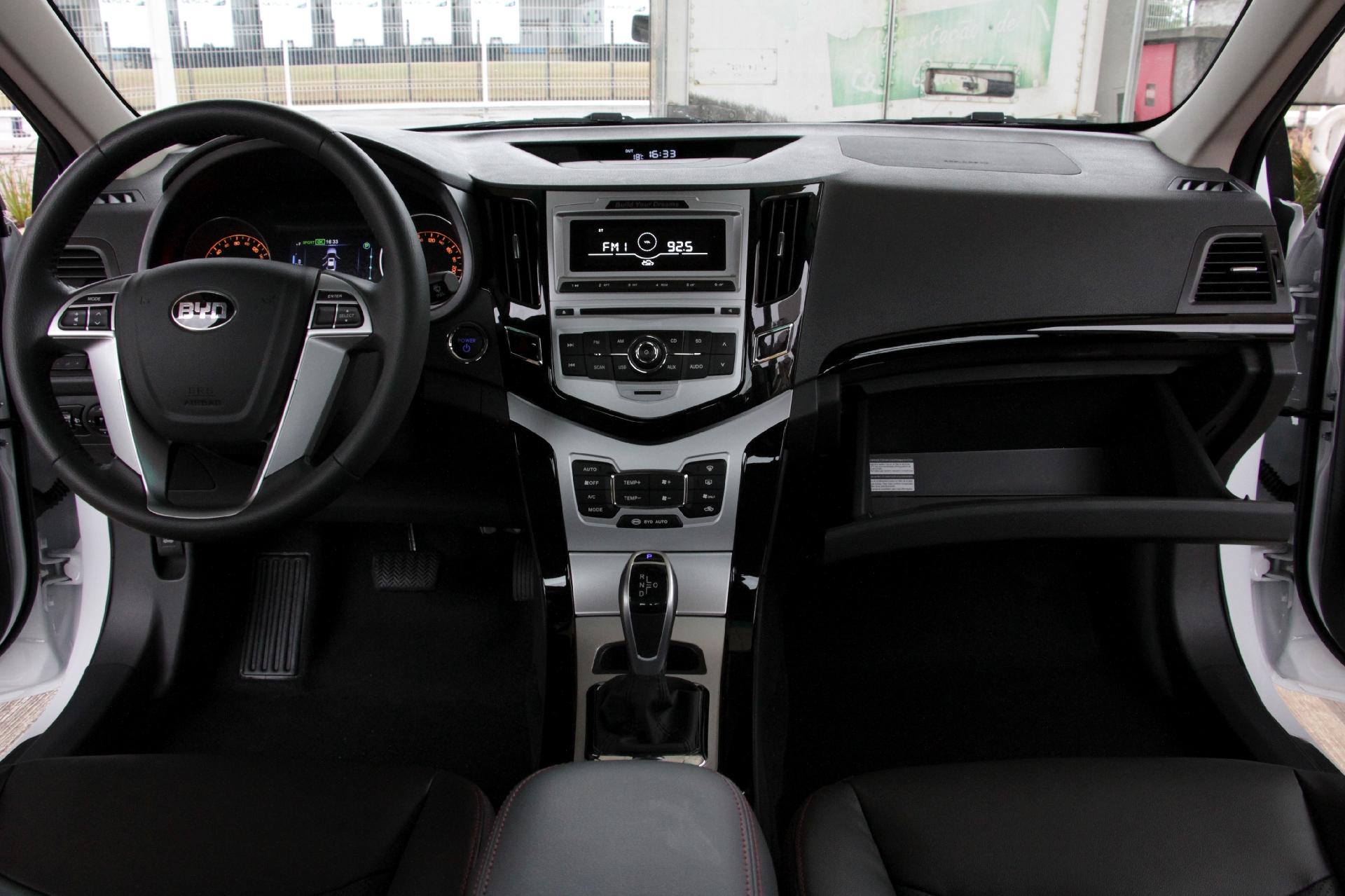 BYD e5 - Divulgação