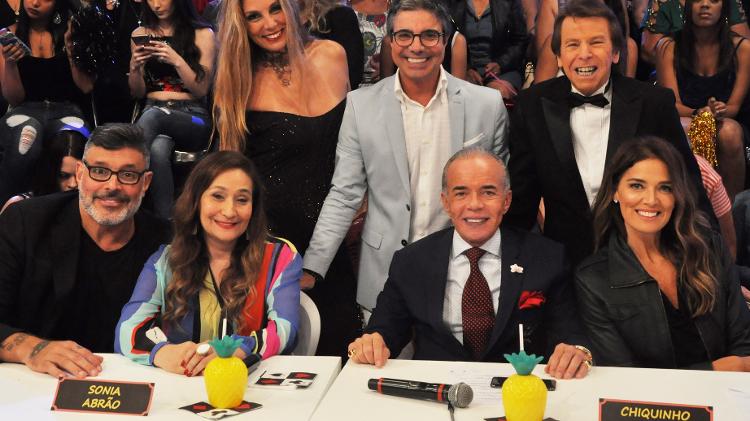 Os jurados do "João Kleber Show - Especial Chacrinha", que vai ao ar no dia 24 - Divulgação/RedeTV! - Divulgação/RedeTV!