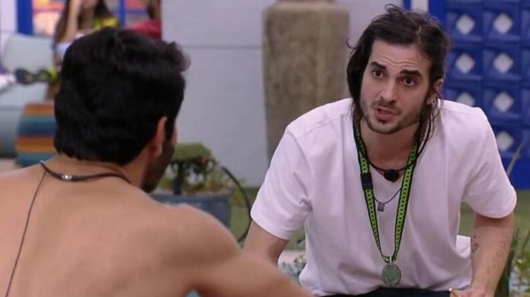 'BBB 21': Rodolffo e Fiuk discutindo - Reprodução/Globoplay - Reprodução/Globoplay