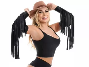 Urach diz que gostaria de voltar para 'A Fazenda : 'Iria surtar muito'