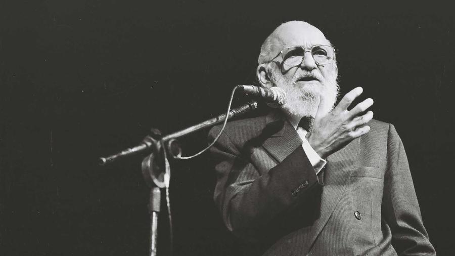 O educador Paulo Freire morreu em 1997 - Divulgação/Itaú Cultural