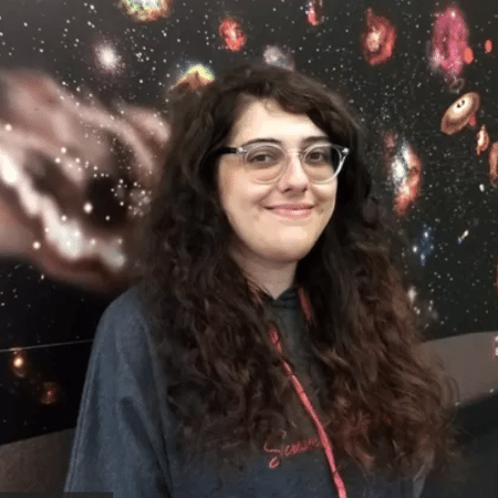 Roberta Duarte no Instituto de Astronomia, Geofísica e Ciências Atmosféricas, na USP - FERNANDO SILVA/BBC NEWS BRASIL
