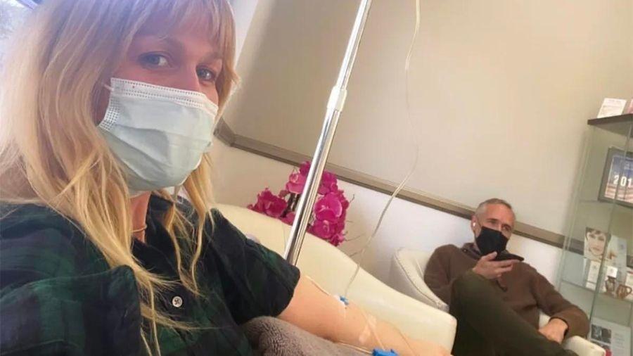 Ludmila Dayer posa no hospital e agradece apoio do marido - Reprodução/Instagram