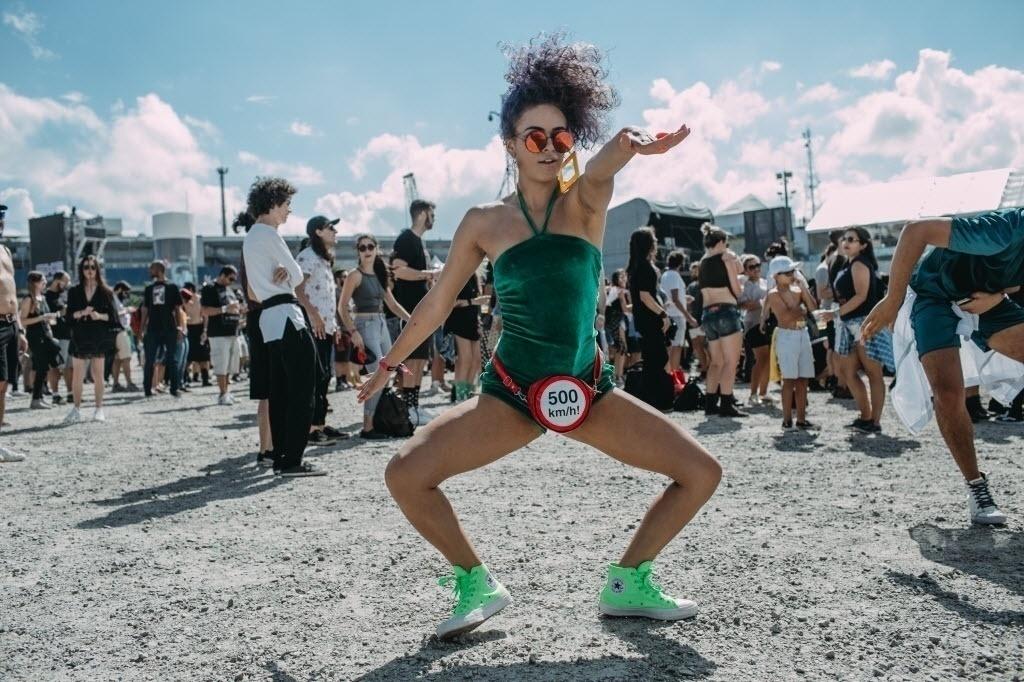 Público dança durante show no Lollapalooza Brasil 2017, no Autódromo de Interlagos de São Paulo - Felipe Gabriel/UOL