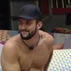 BBB 21: Arthur conversa com Gilberto na sala - Reprodução/ Globoplay