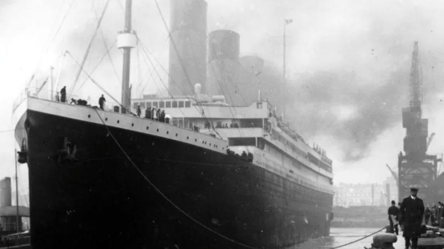 O Titanic partiu em sua viagem inaugural de Southampton ao meio-dia em 10 de abril de 1912 - Getty Images