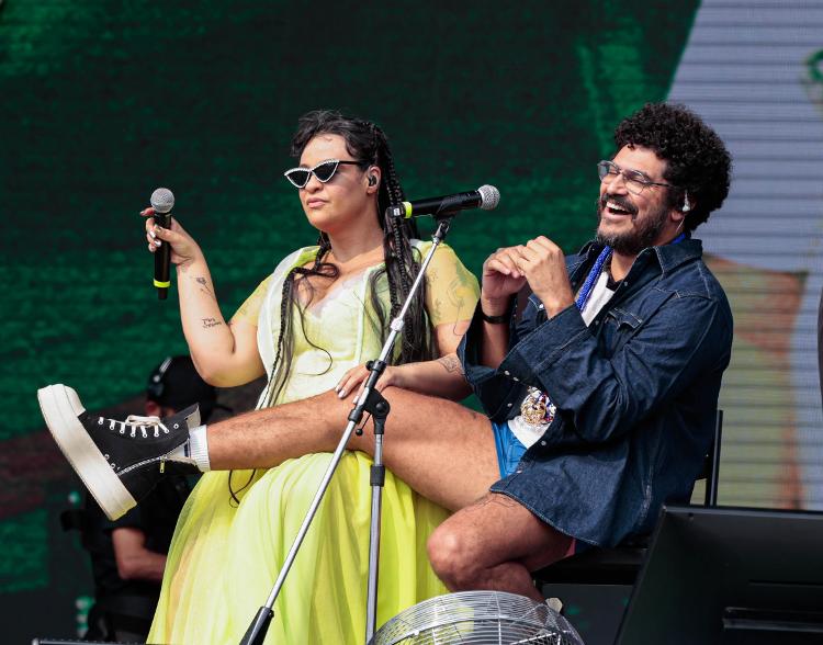 Tulipa Ruiz e Criolo dividem o palco no segundo dia do Coala Festival, no sábado (7), em São Paulo