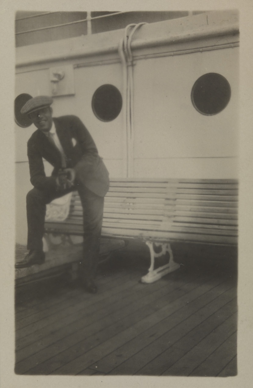 Mário de Andrade a bordo do vapor Pedro 1º, na viagem ao Norte do Brasil, em 18 de maio de 1927