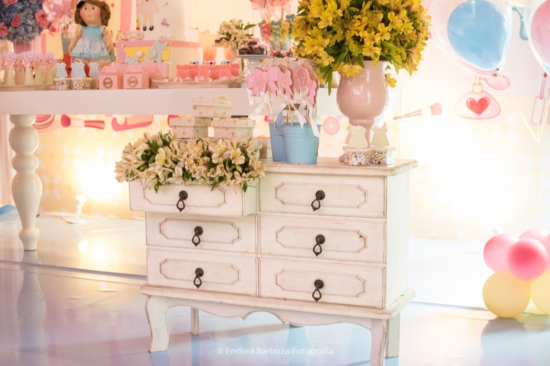 Chá de bebê da Maria Flor, filha da atriz Deborah Secco 1 - Endora Barboza Fotografia