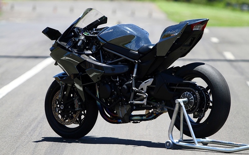 Kawasaki Ninja H2R - Mario Villaescusa/Infomoto