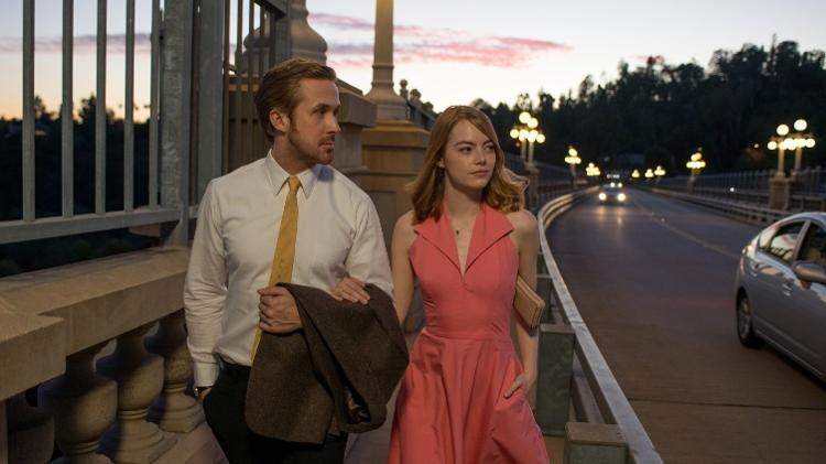 Ryan Gosling e Emma Stone em cena de "La La Land"