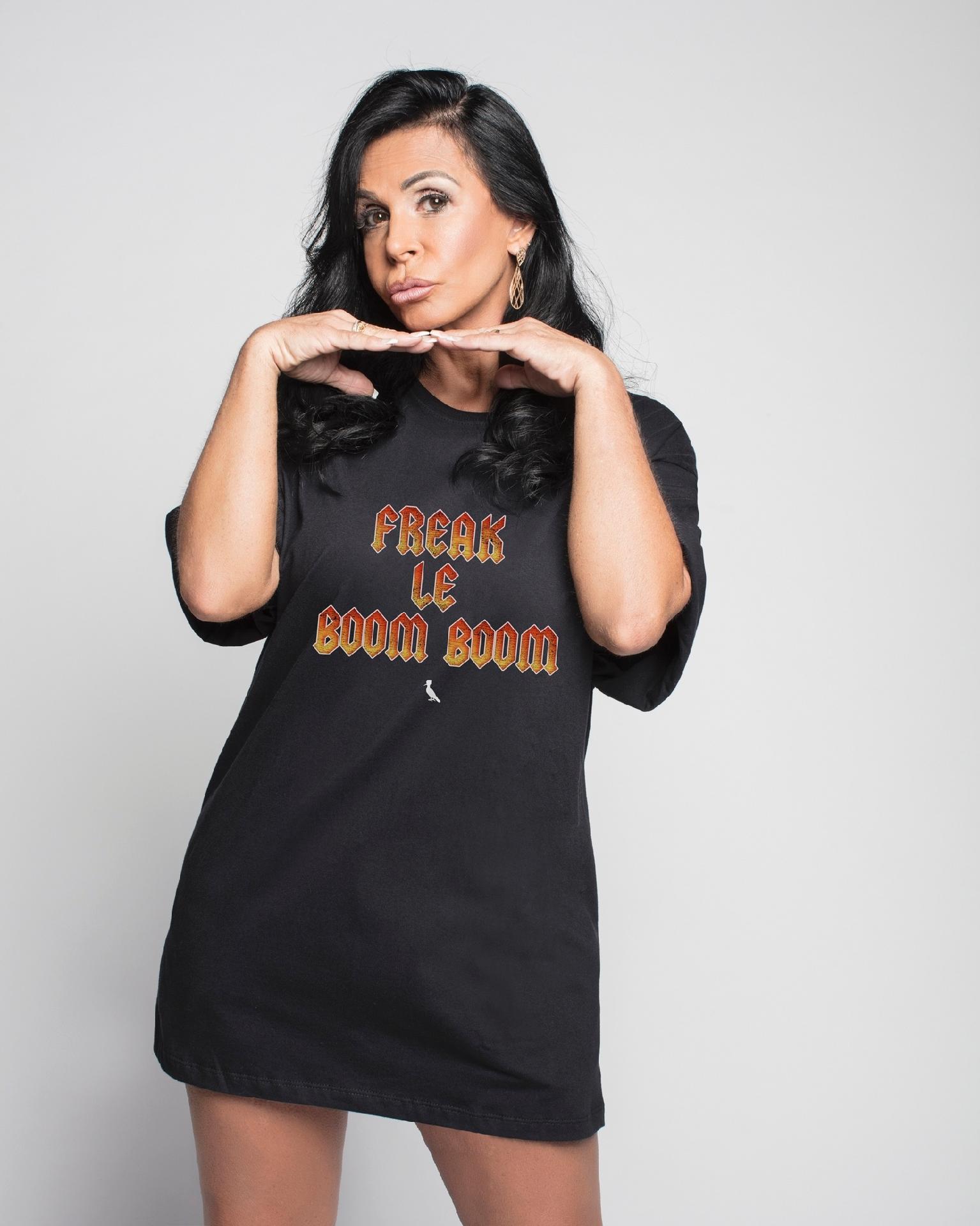 Cada camiseta foi anunciada no site por R$ 99 no dia do lançamento (25/10/2017) - Daryan Dornelles/Divulgação