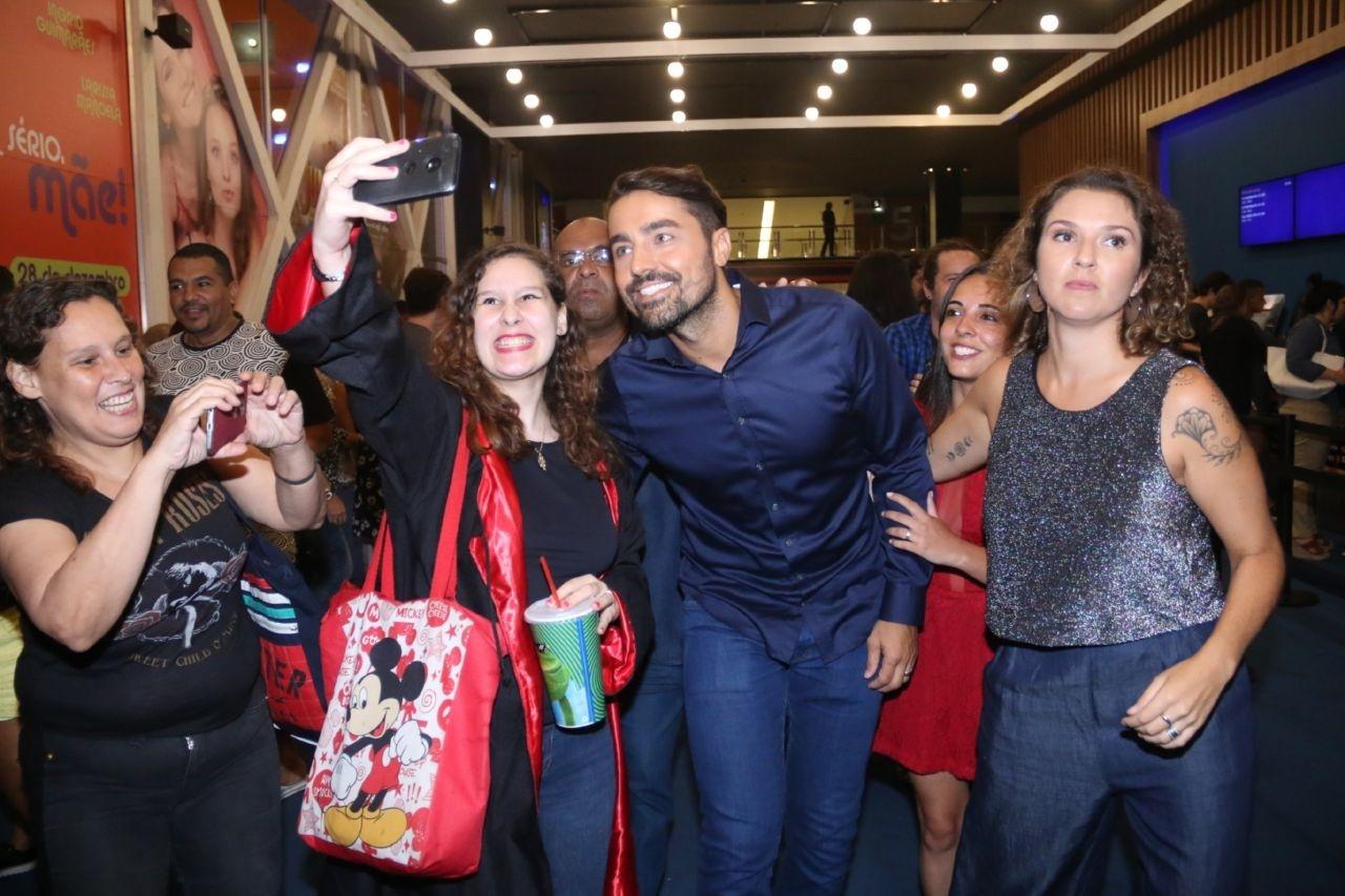 Elenco de "Deus Salve o Rei" se reúne em pré-estreia, no Rio - Daniel Pinheiro/AgNews
