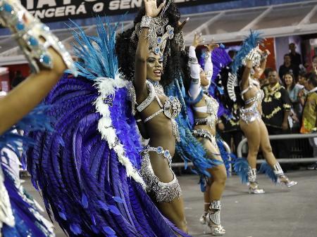 Desfile da Vai-Vai no Carnaval 2018 terminou na décima posição - Simon Plestenjak/UOL