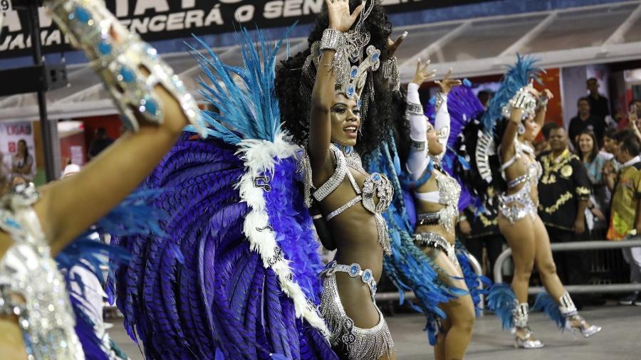 Desfile da Vai-Vai no Carnaval 2018 terminou na décima posição - Simon Plestenjak/UOL