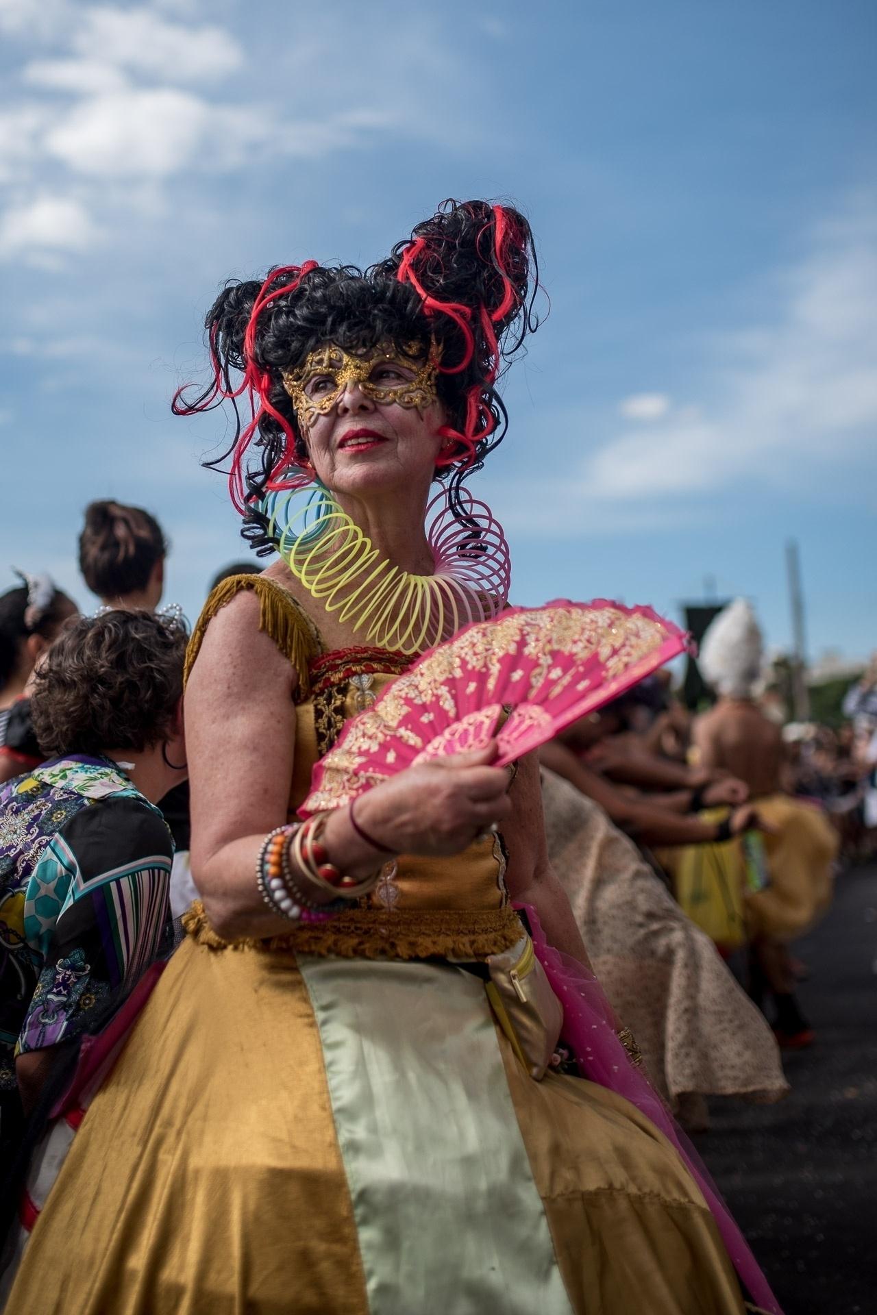 Corte Devassa teve público de todas as idades nesta segunda (12) - Nereu Jr/UOL