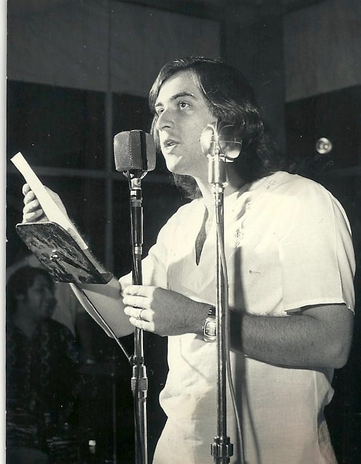 Amaury Jr. completa 40 anos de carreira e foi pioneiro por levar o colunismo social à TV - Imagem/Arquivo pessoal