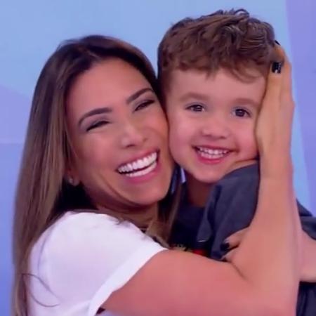 Patricia Abravanel leva o filho, Pedro, ao "Programa Silvio Santos" - Reprodução/SBT - Reprodução/SBT