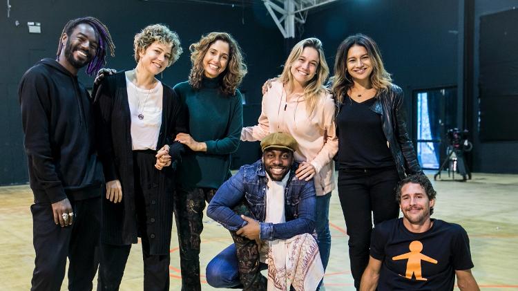 Jonathan Azevedo, Camila Pitanga, Leandra Leal, Dira Paes, Flavio Canto e Lázaro Ramos são os apresentadores do "Criança Esperança 2018" - Divulgação/TV Globo - Divulgação/TV Globo