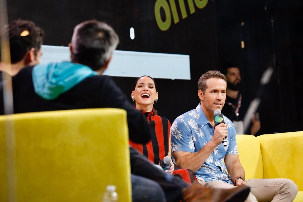 Ryan Reynolds, Adria Arjona, Mélanie Laurent, Corey Hawkins e Manuel Garcia-Rulfo participaram de painel de Esquadrão 6 na CCXP - Mariana Pekin/UOL