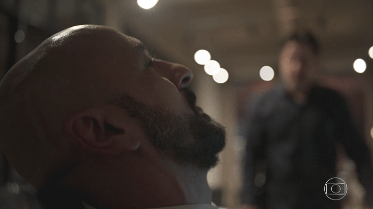 Álvaro (Irandhir Santos) em Amor de Mãe - Reprodução/TV Globo - Reprodução/TV Globo