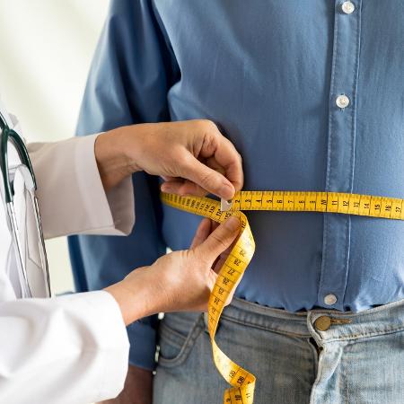Medida da circunferência abdominal indica se há excesso de gordura visceral - iStock