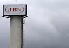 JBS anuncia antecipação do 13º salário para funcionários do RS em razão das chuvas - REUTERS/Paulo Whitaker