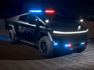 Tesla Cybetruck é transformada para 'trabalhar' como viatura de polícia