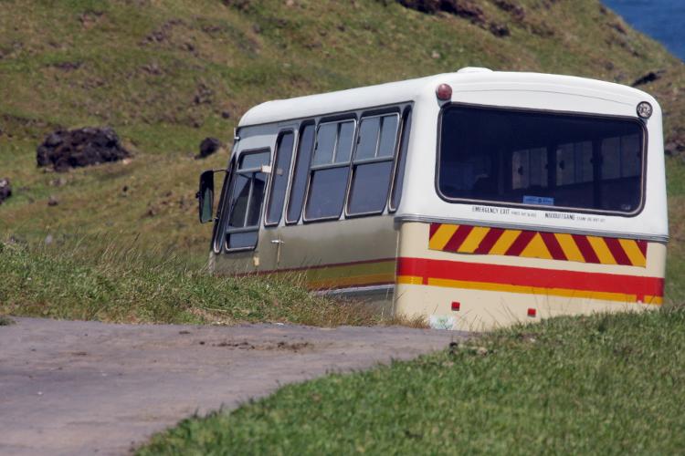 O ônibus solitário de Tristão da Cunha