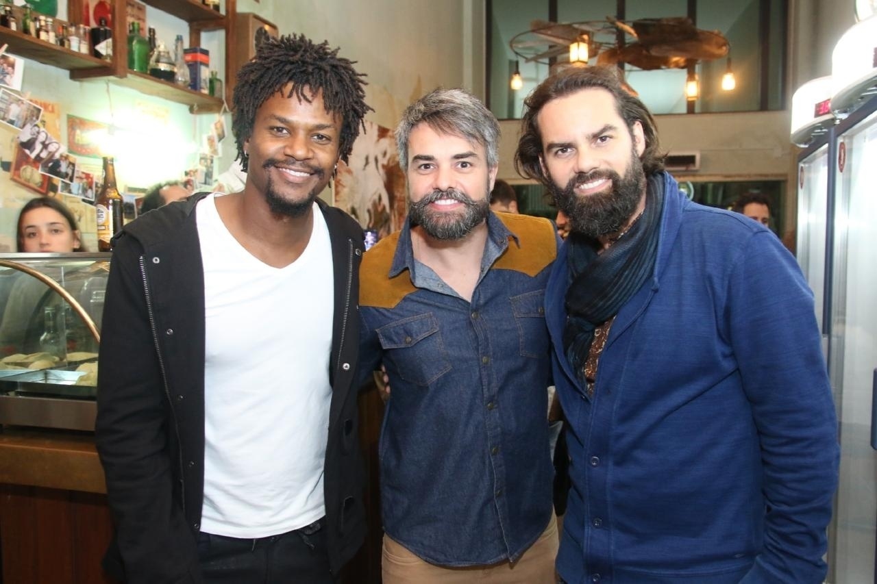 30.jul.2016 - Elenco de "Liberdade, Liberdade" comemora o fim da novela no Rio de Janeiro - Daniel Pinheiro/Agnews