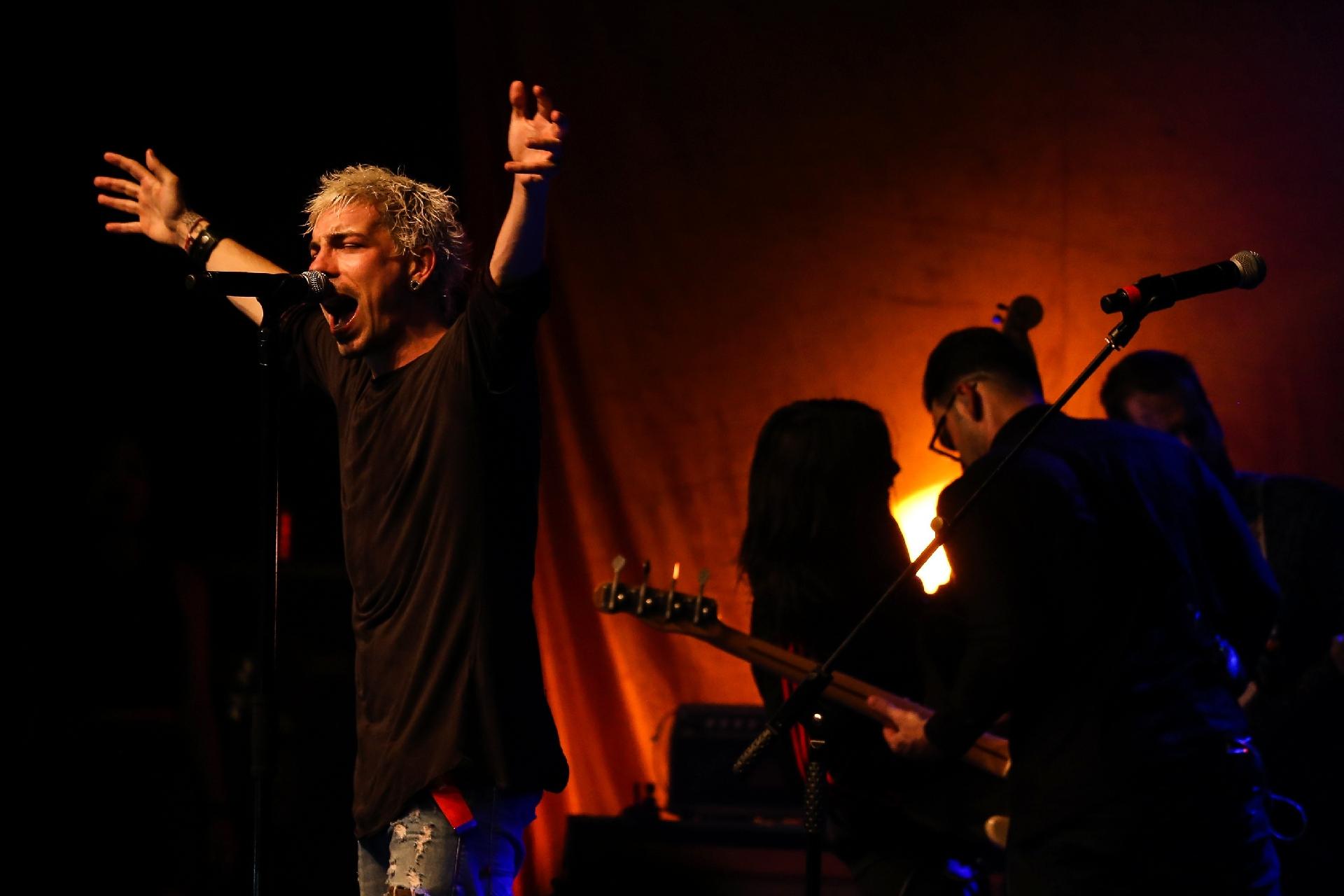 NX Zero se apresenta em SP - Osmar Portilho/UOL