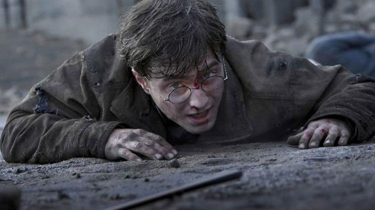 Daniel Radcliffe em cena de "Harry Potter e as Relíquias da Morte: Parte 2" (2011)
